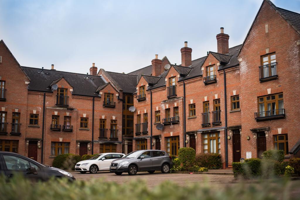Big Fish Homes - The Cloisters Belfast Dış mekan fotoğraf