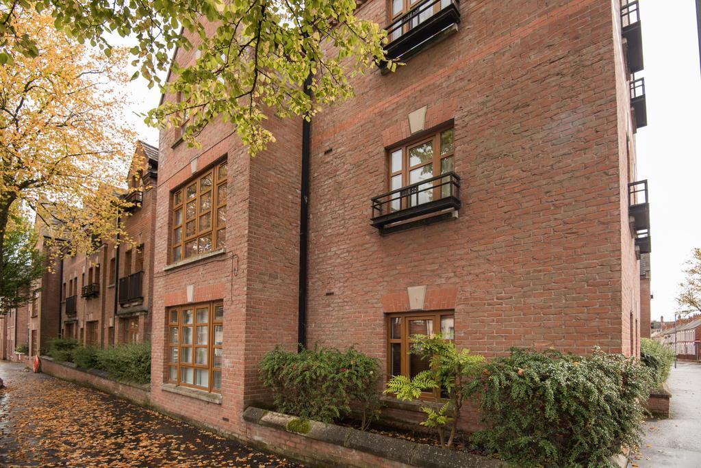 Big Fish Homes - The Cloisters Belfast Dış mekan fotoğraf